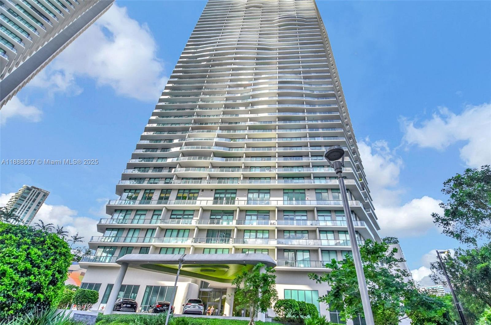 PARAISO BAYVIEWS CONDO - Residential Lease