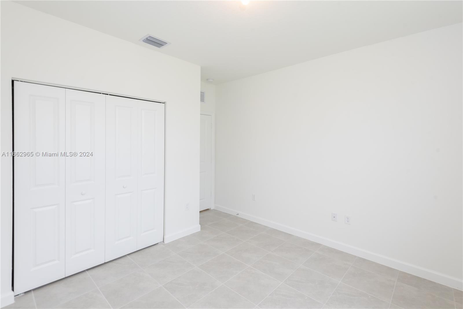 KEYS-GATE NO 1 - Residential Lease