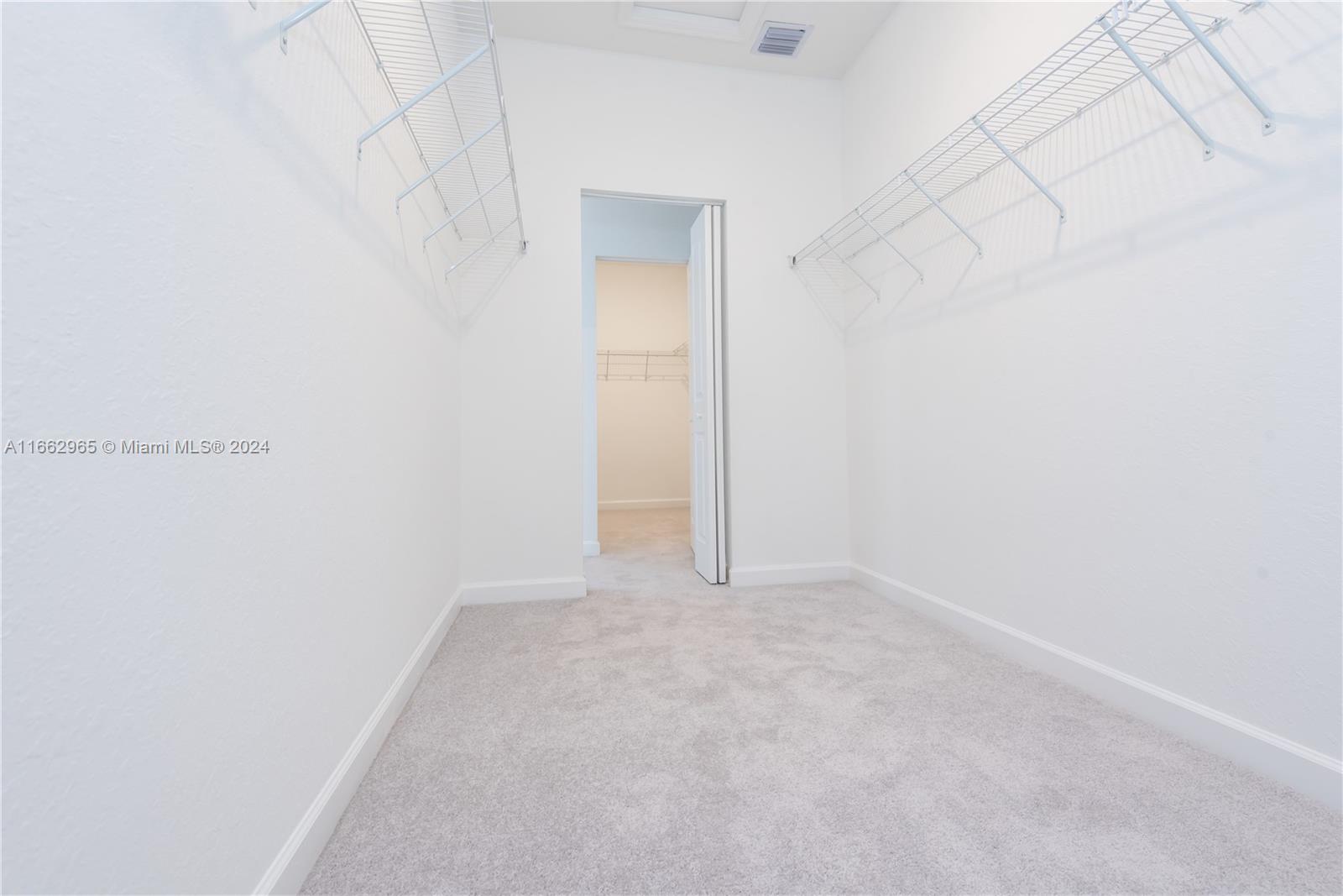 KEYS-GATE NO 1 - Residential Lease