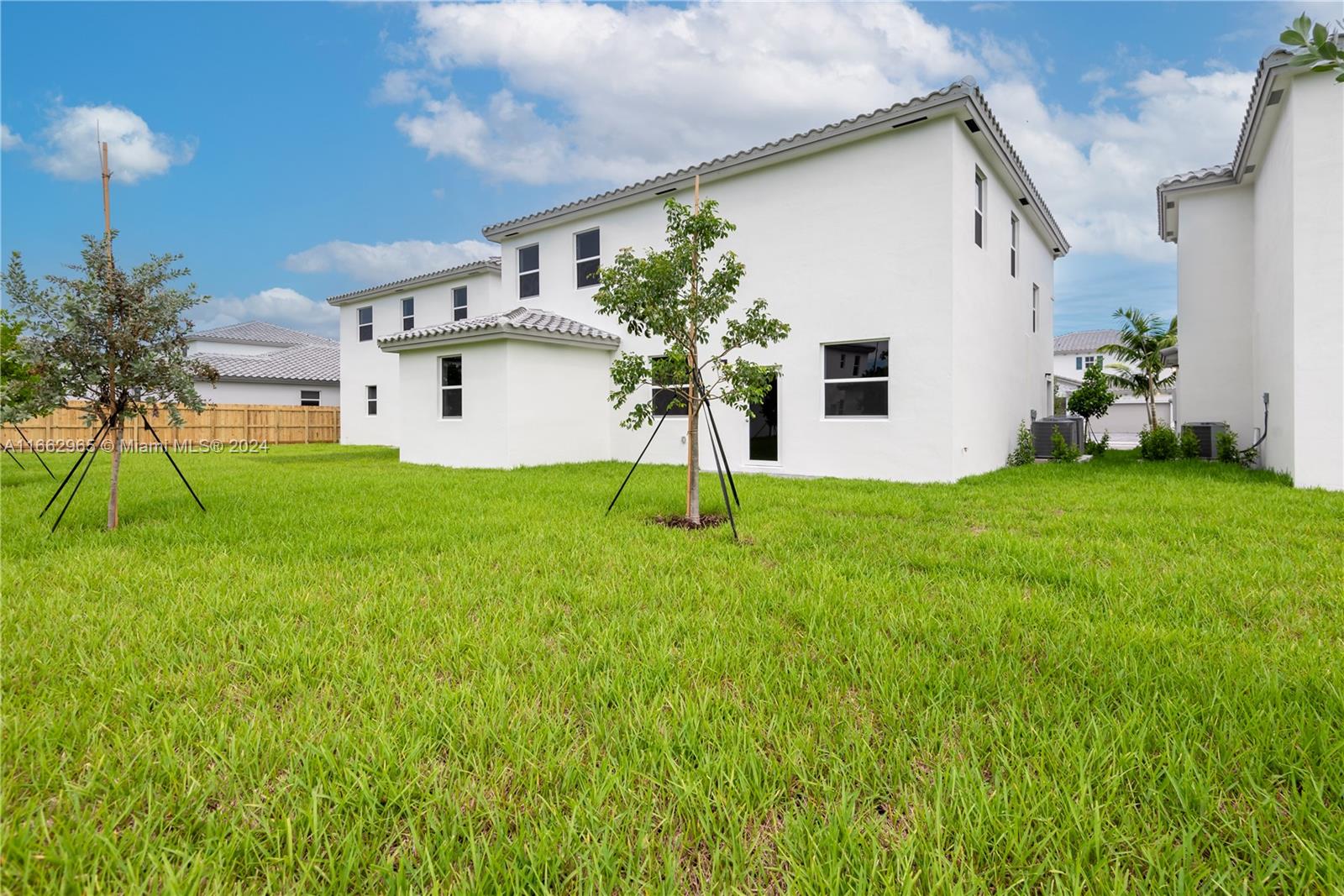 KEYS-GATE NO 1 - Residential Lease