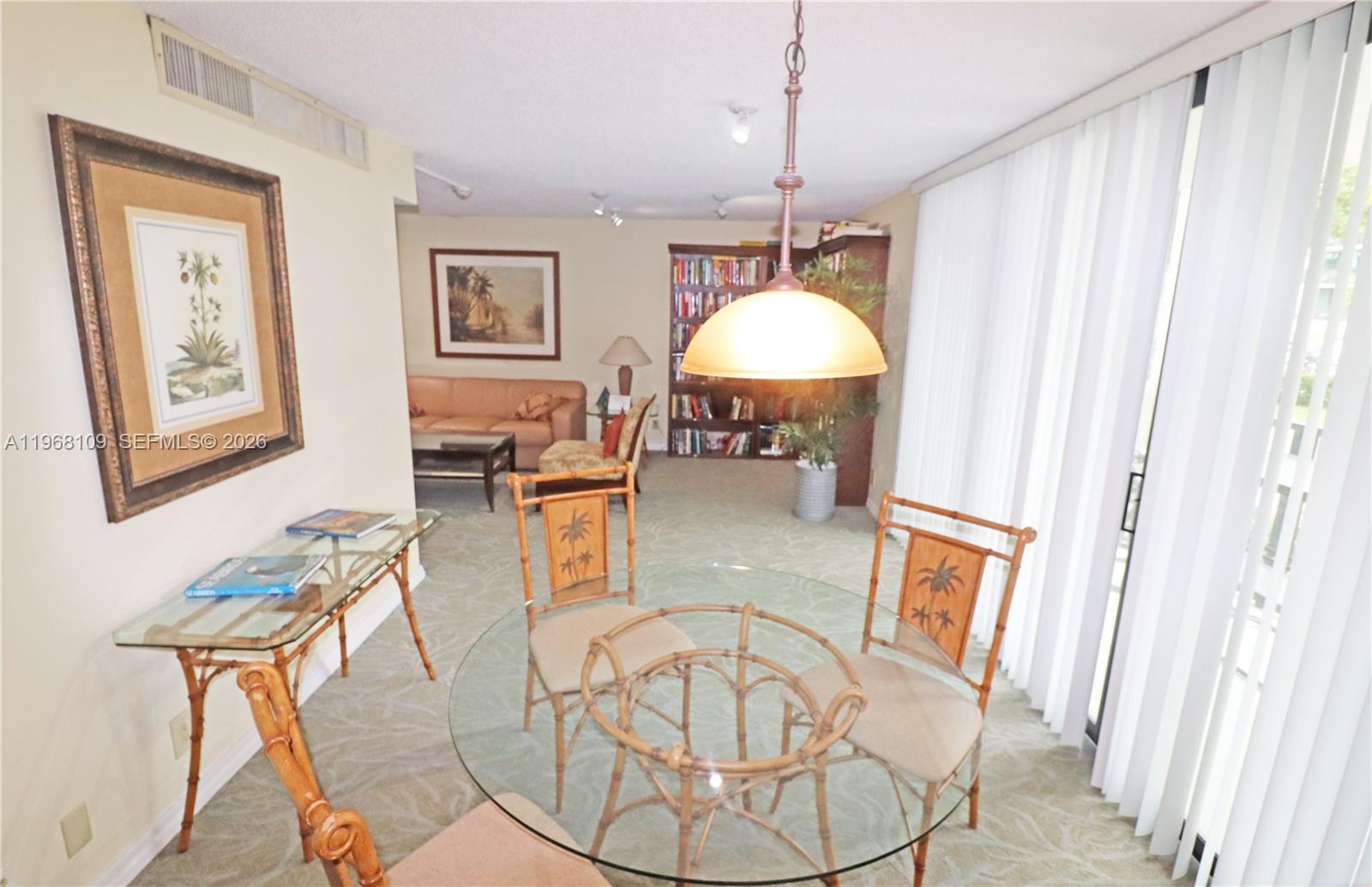 RIVER REACH CONDOMINIUM V - Residential Lease