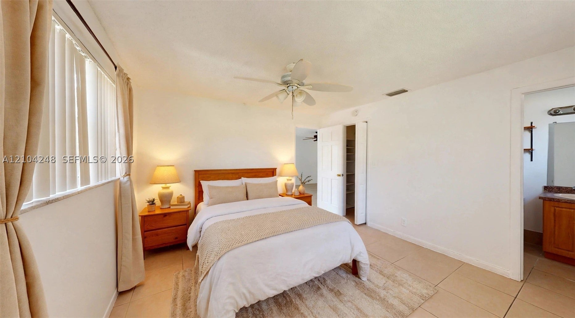 11220 NW 35th St B