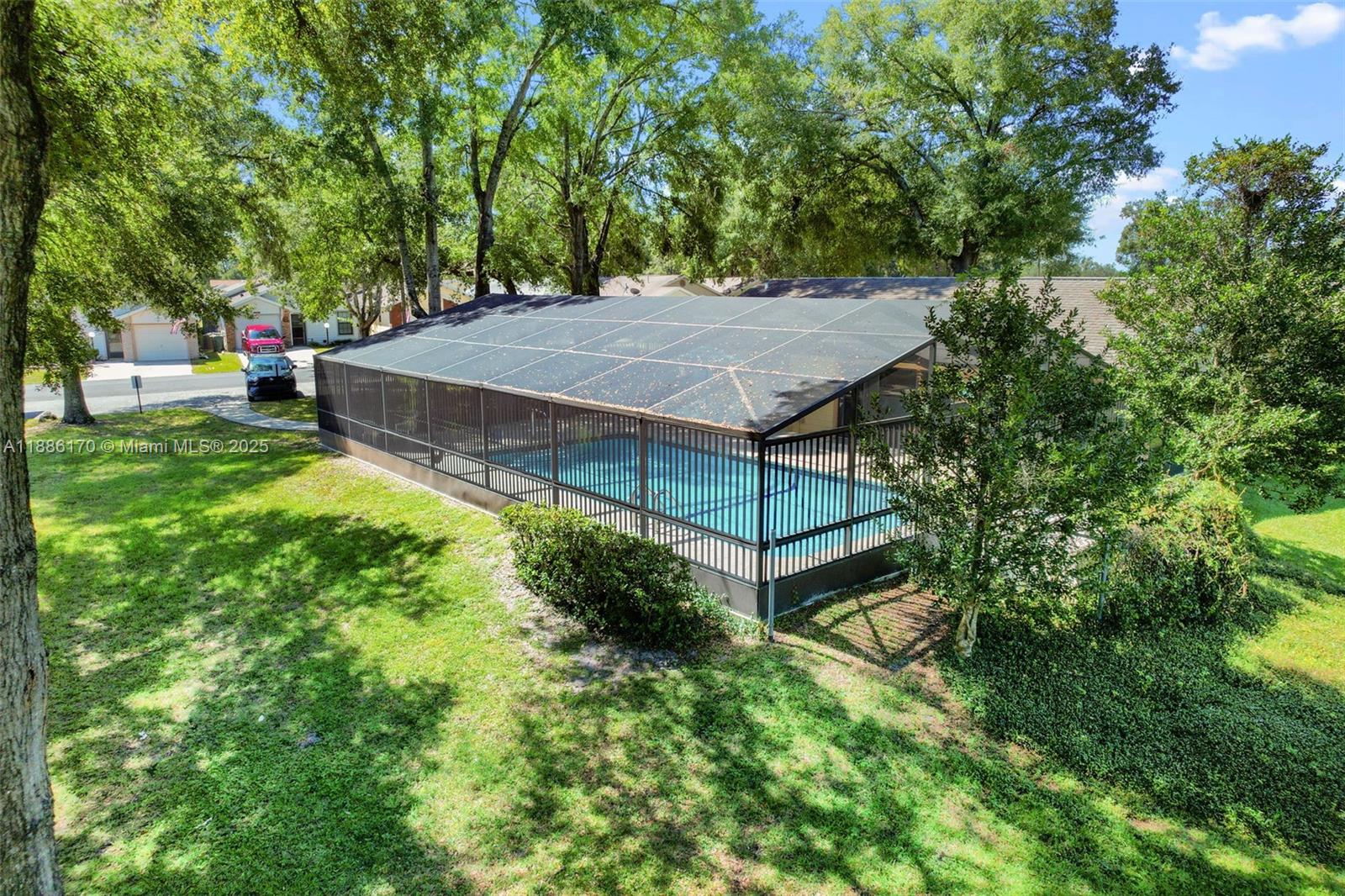 ETHANS GLEN - Residential