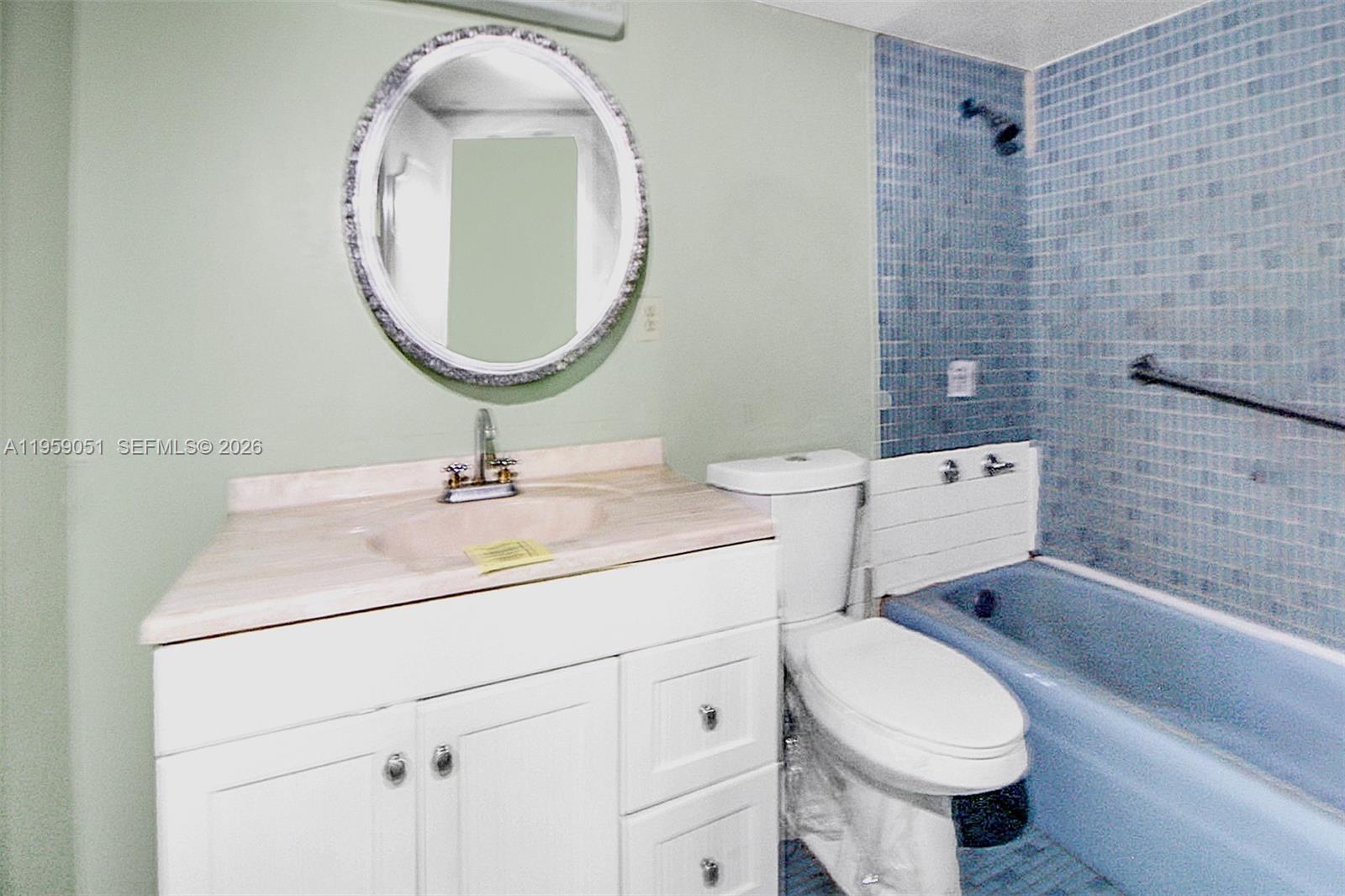 LAKE PARK CONDO NO 1 - BL - Residential