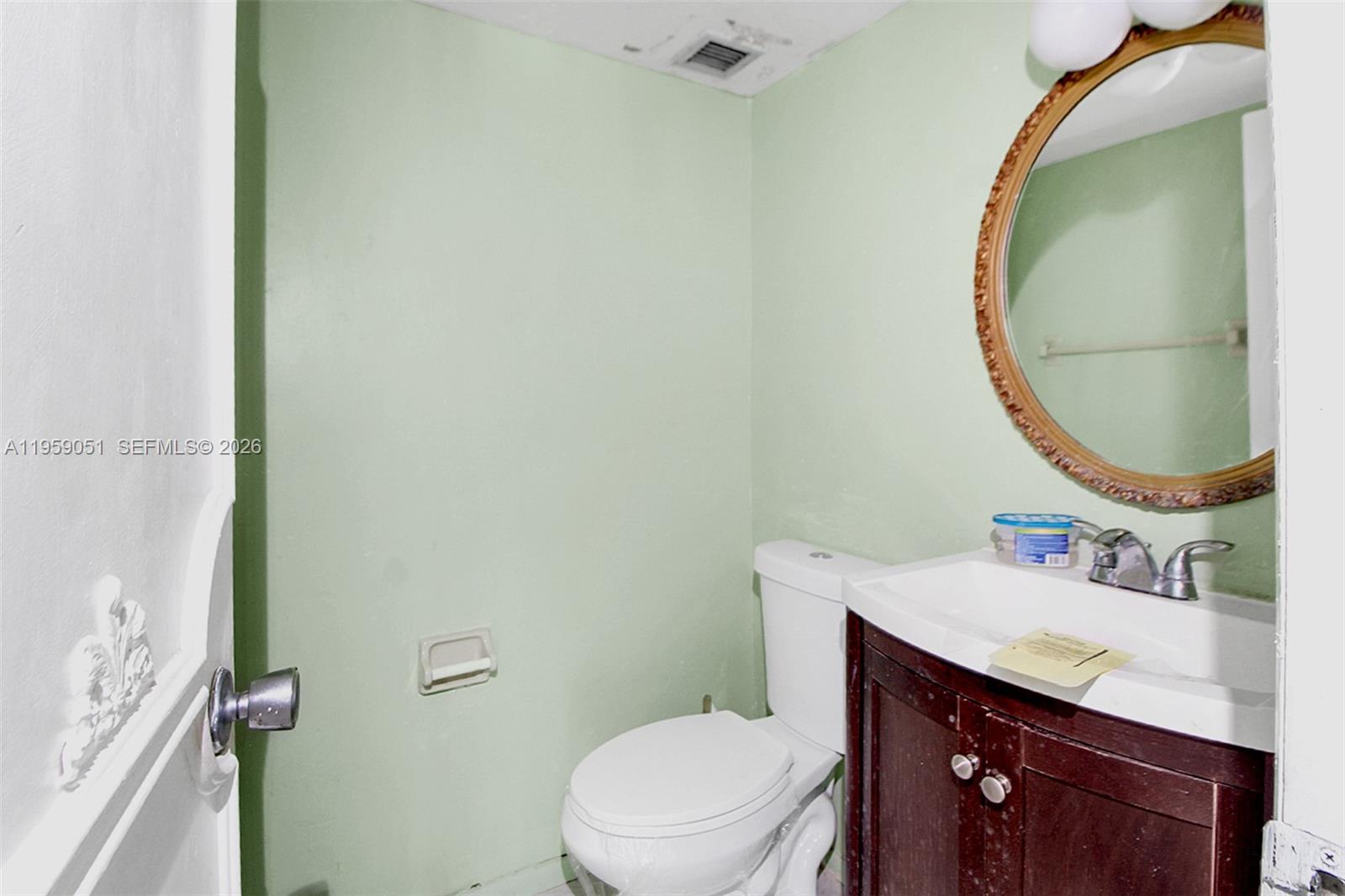 LAKE PARK CONDO NO 1 - BL - Residential