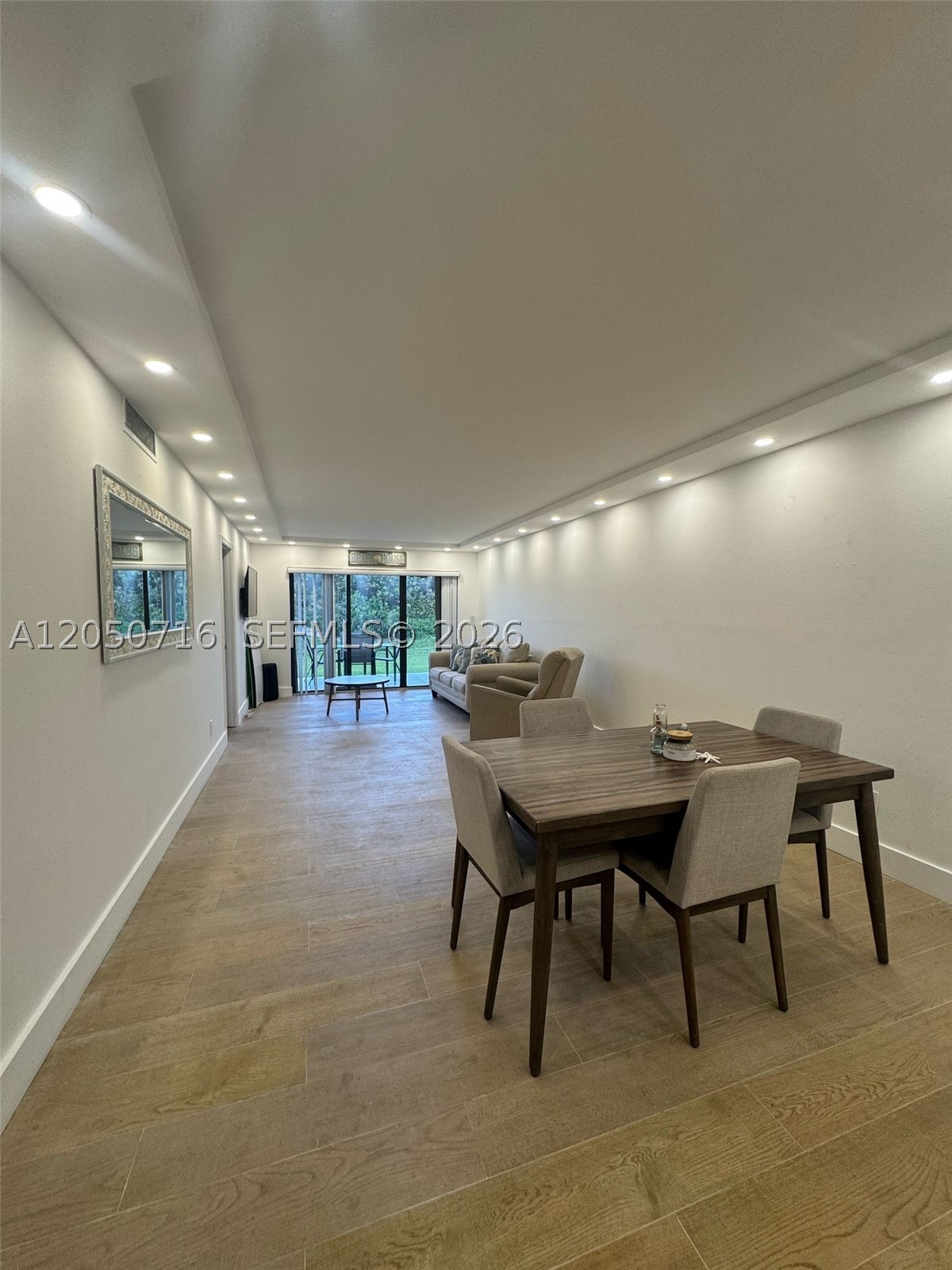 10044 S Ocean Dr 105