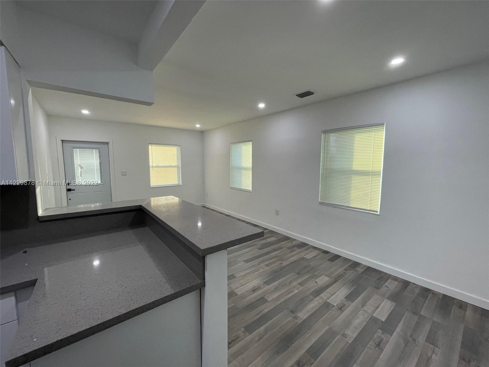 GUAVA GROVE ESTATES 1ST A - Residential