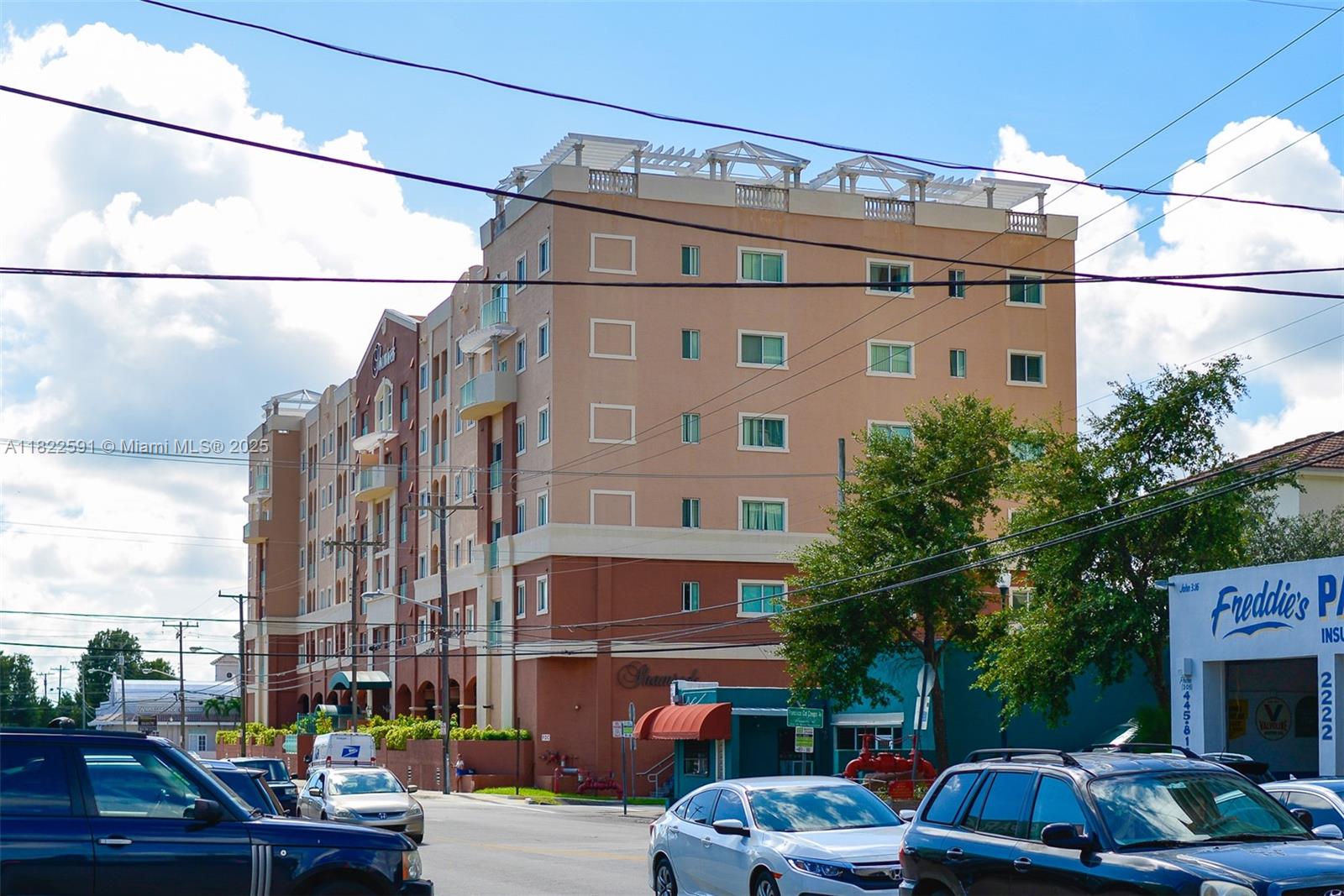 SHAMROCK BY THE GABLES CO - Residential Lease