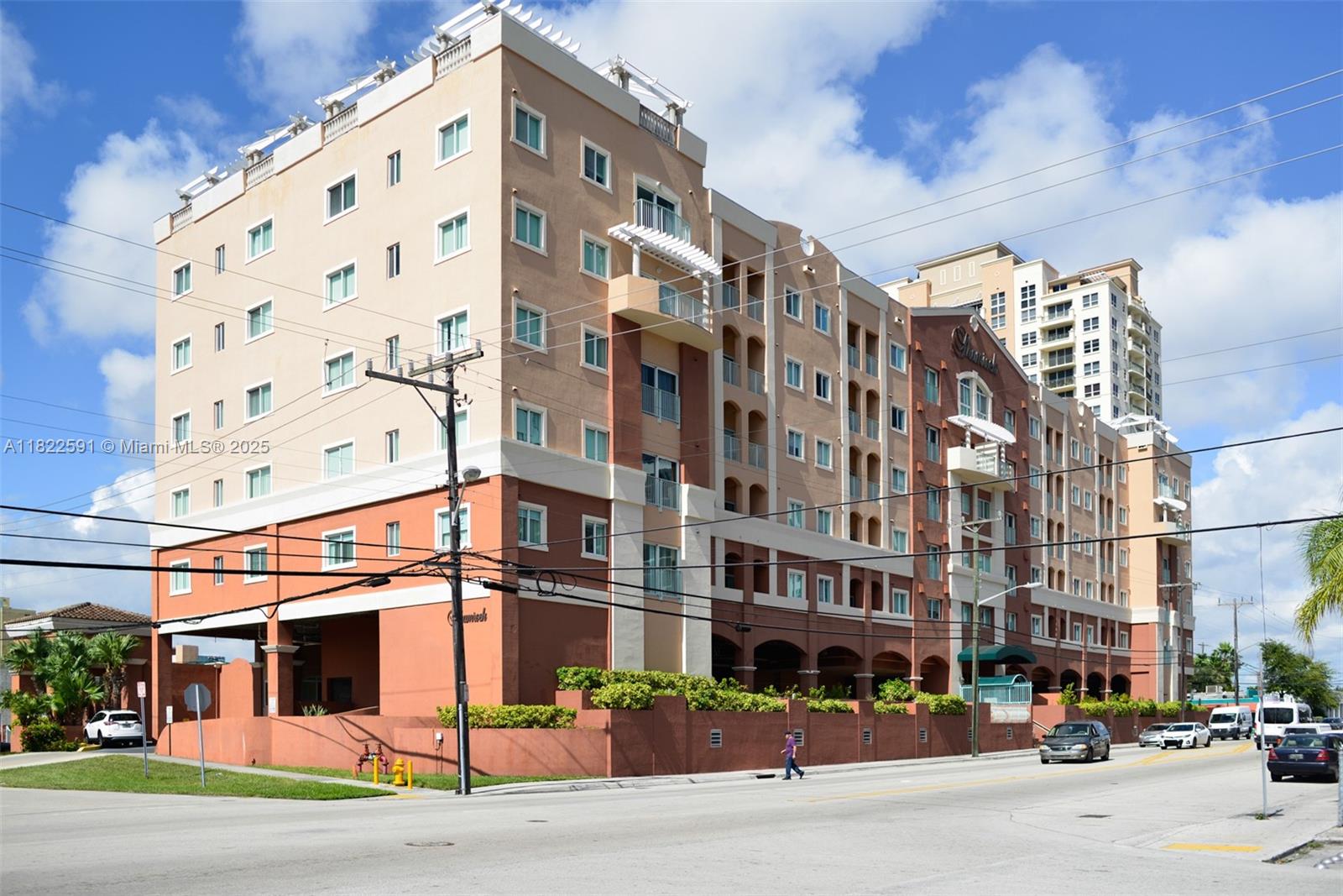 SHAMROCK BY THE GABLES CO - Residential Lease