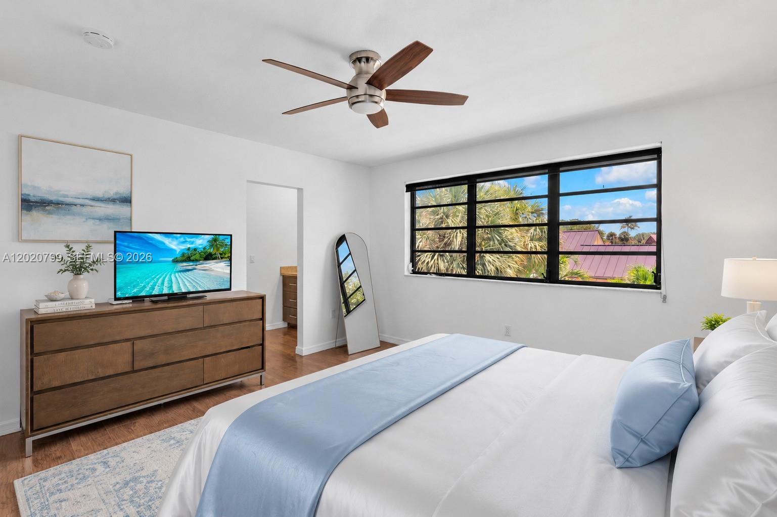 SKY LAKE VILLAS FIRST ADD - Residential