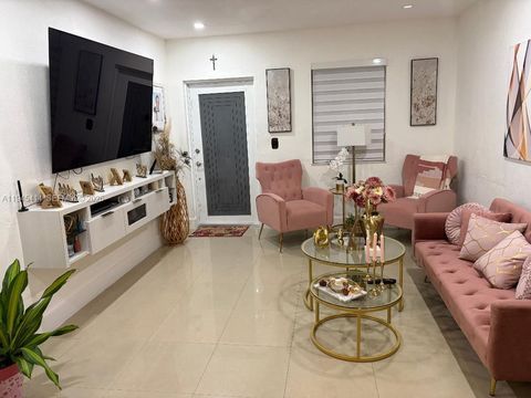 815 E 32nd St Hialeah FL 33013