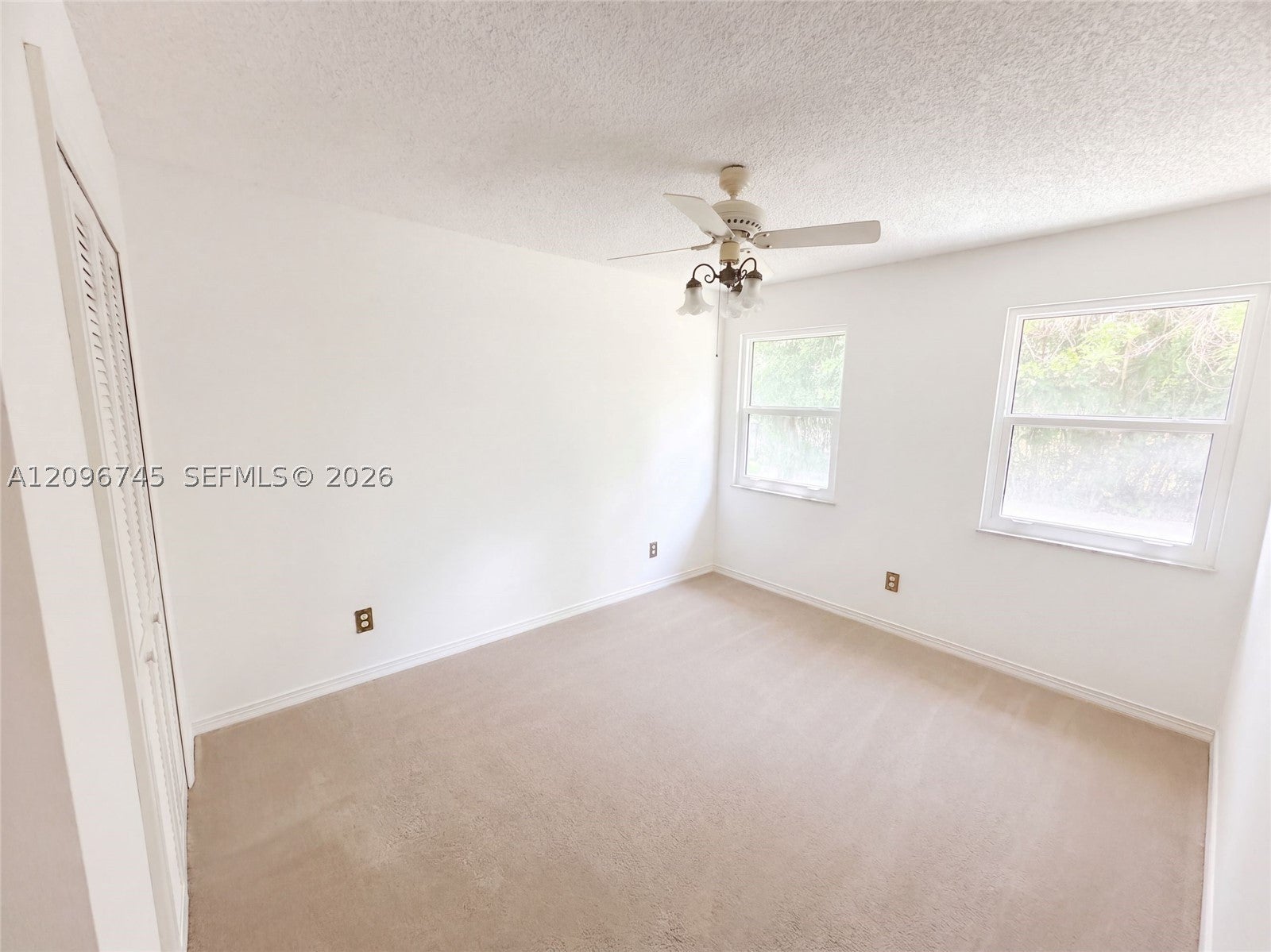 1832 SE Wexford Ct