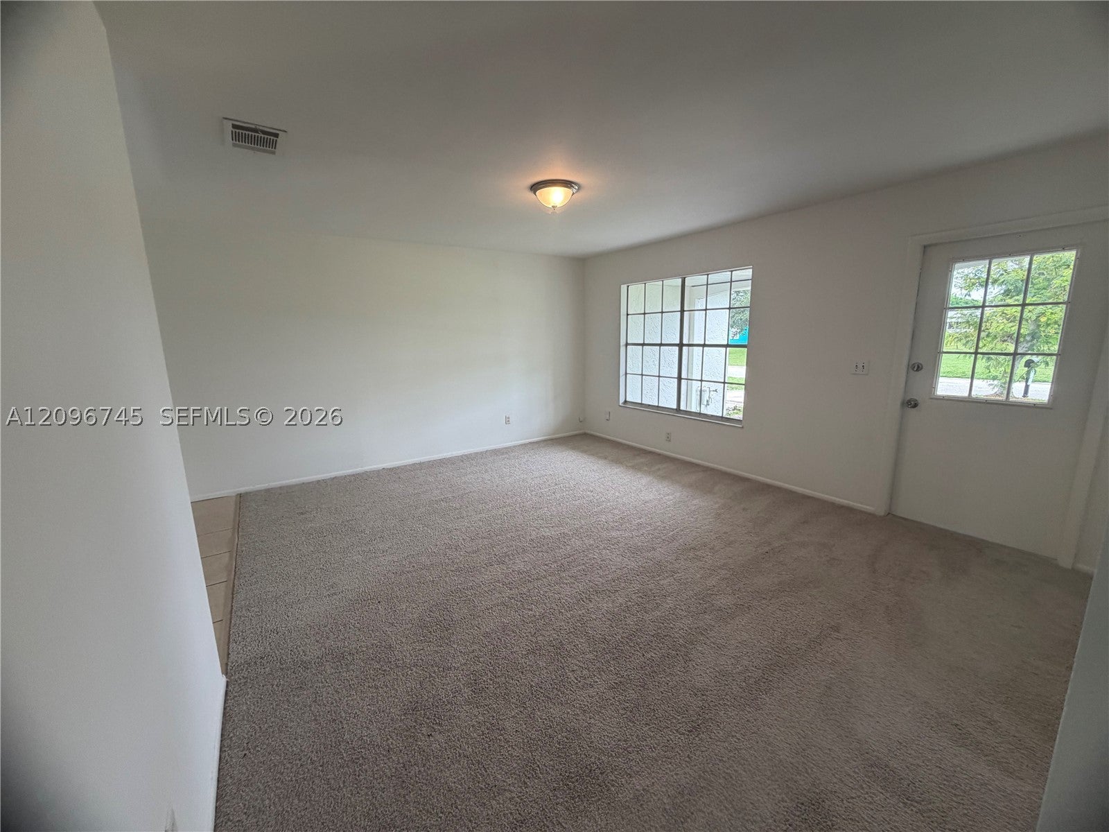 1832 SE Wexford Ct