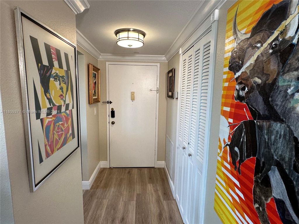 Photo of 4200 Hillcrest Dr #619, Hollywood, FL 33021 (MLS # A11609371)