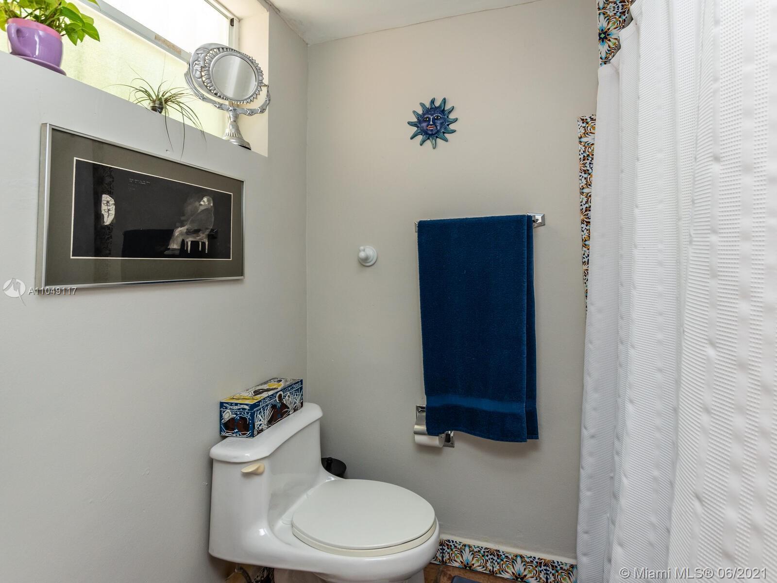 BISCAYNE PARK TERR - Residential