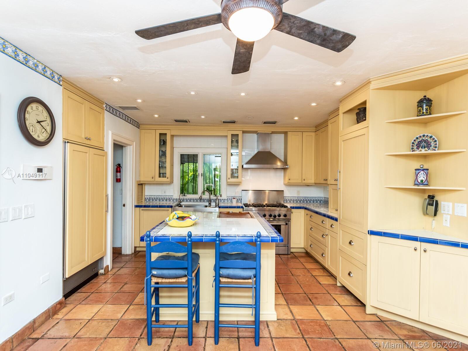 BISCAYNE PARK TERR - Residential