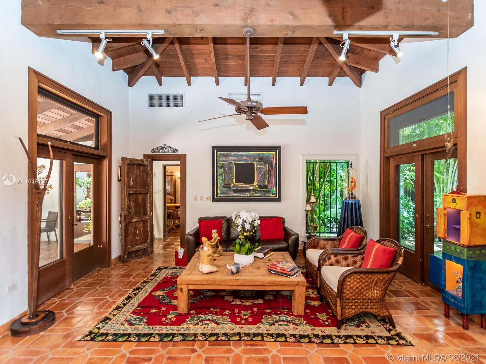 BISCAYNE PARK TERR - Residential