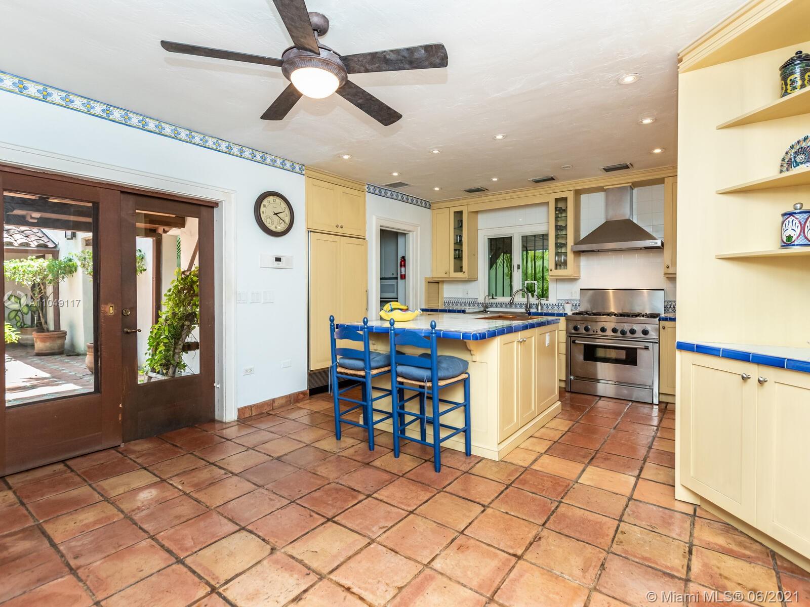 BISCAYNE PARK TERR - Residential