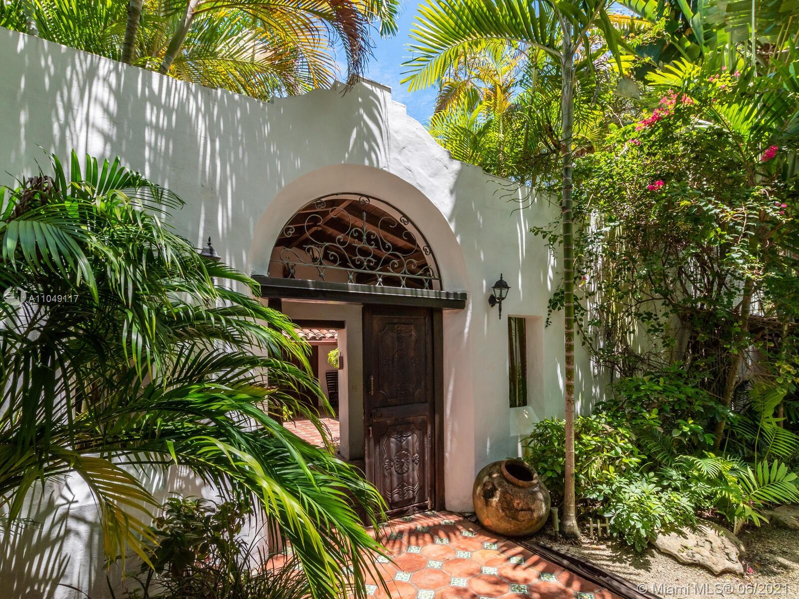 BISCAYNE PARK TERR - Residential