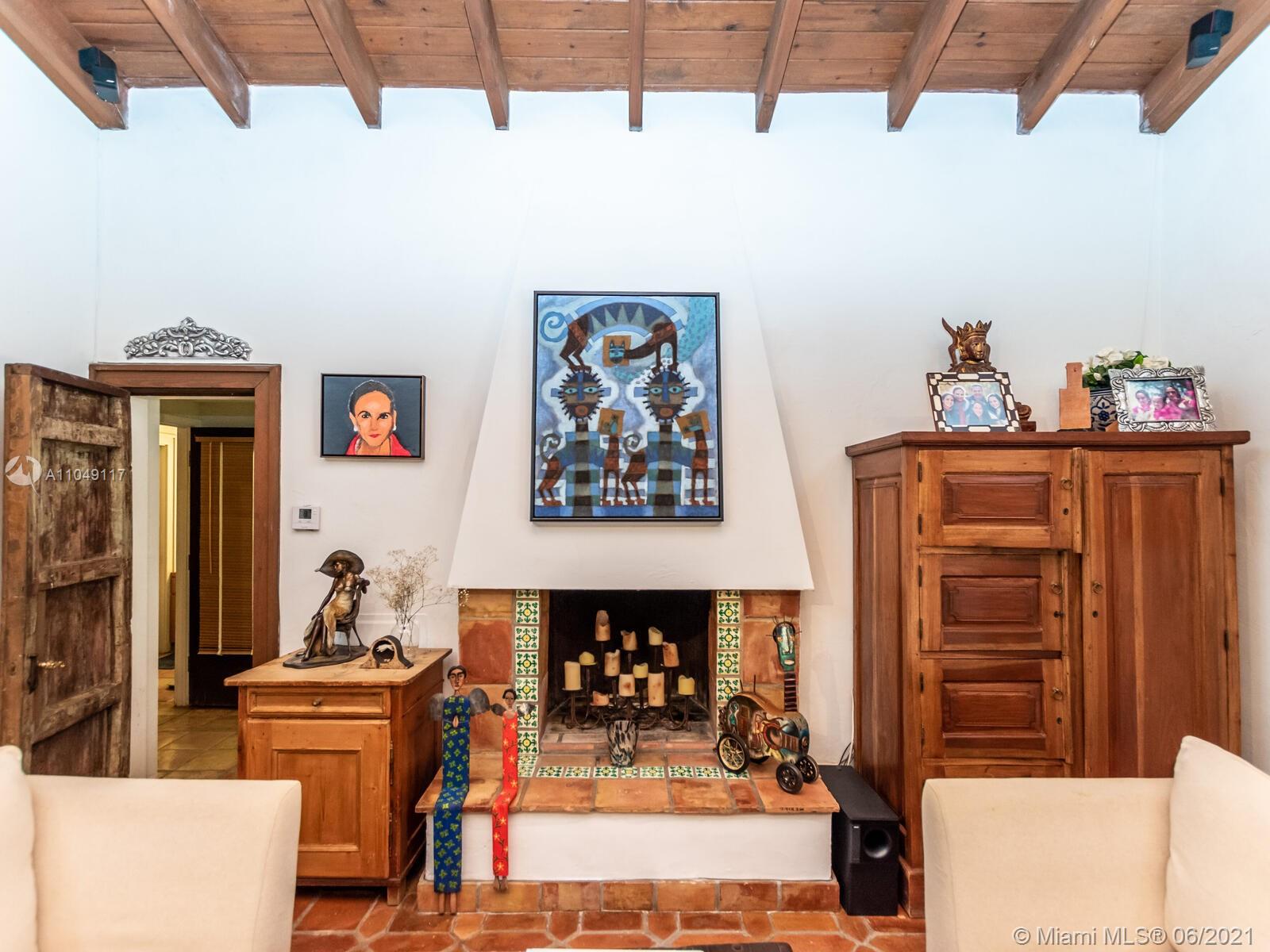 BISCAYNE PARK TERR - Residential