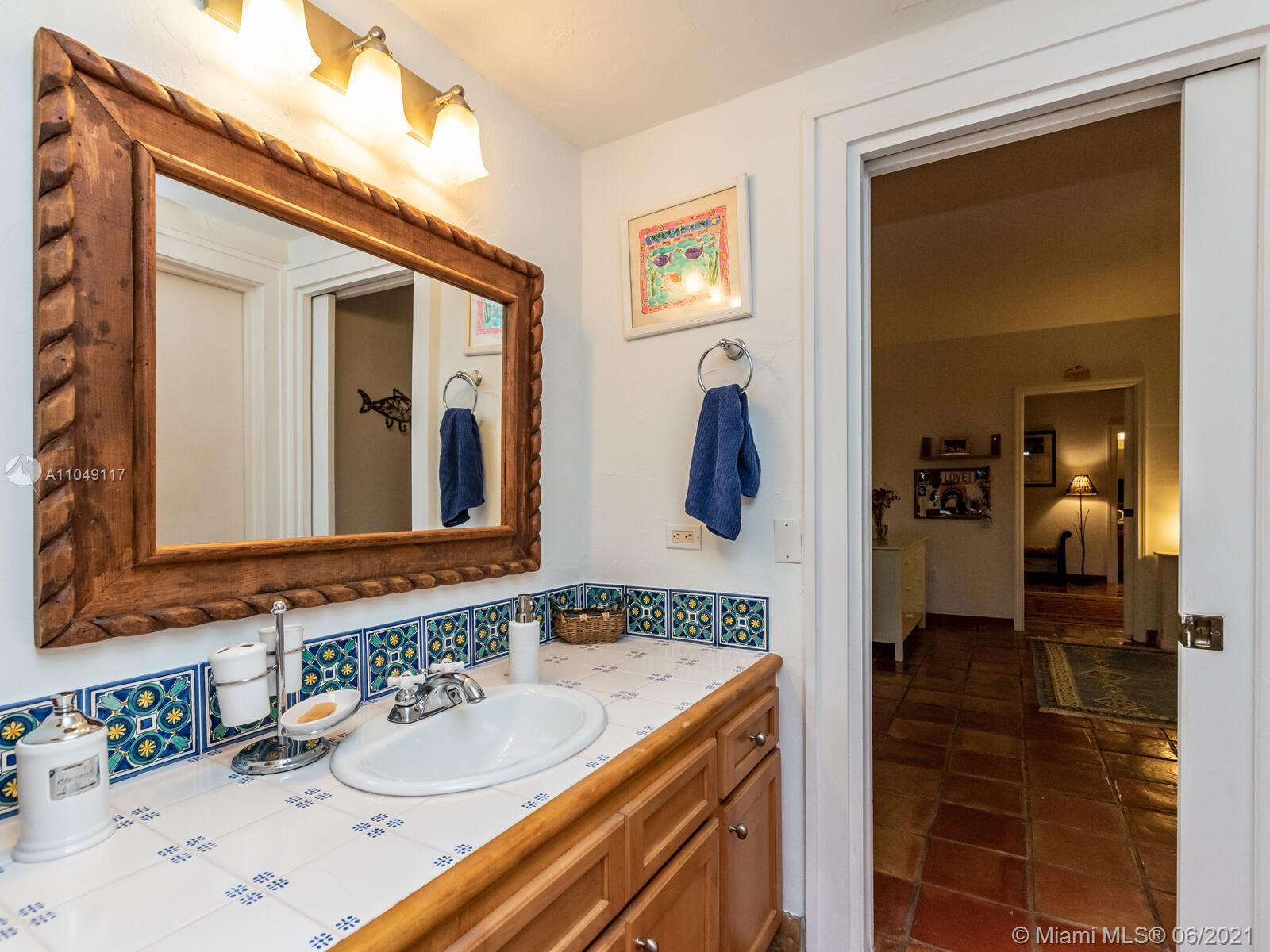 BISCAYNE PARK TERR - Residential