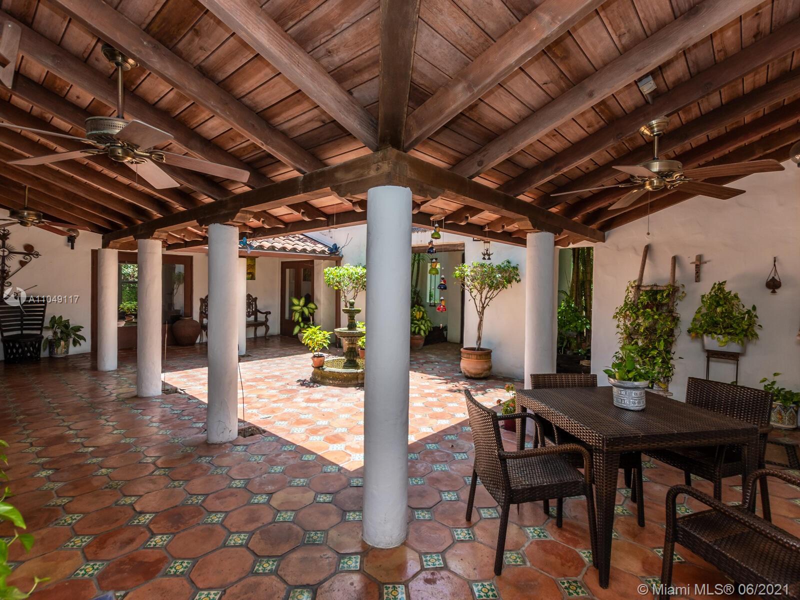 BISCAYNE PARK TERR - Residential