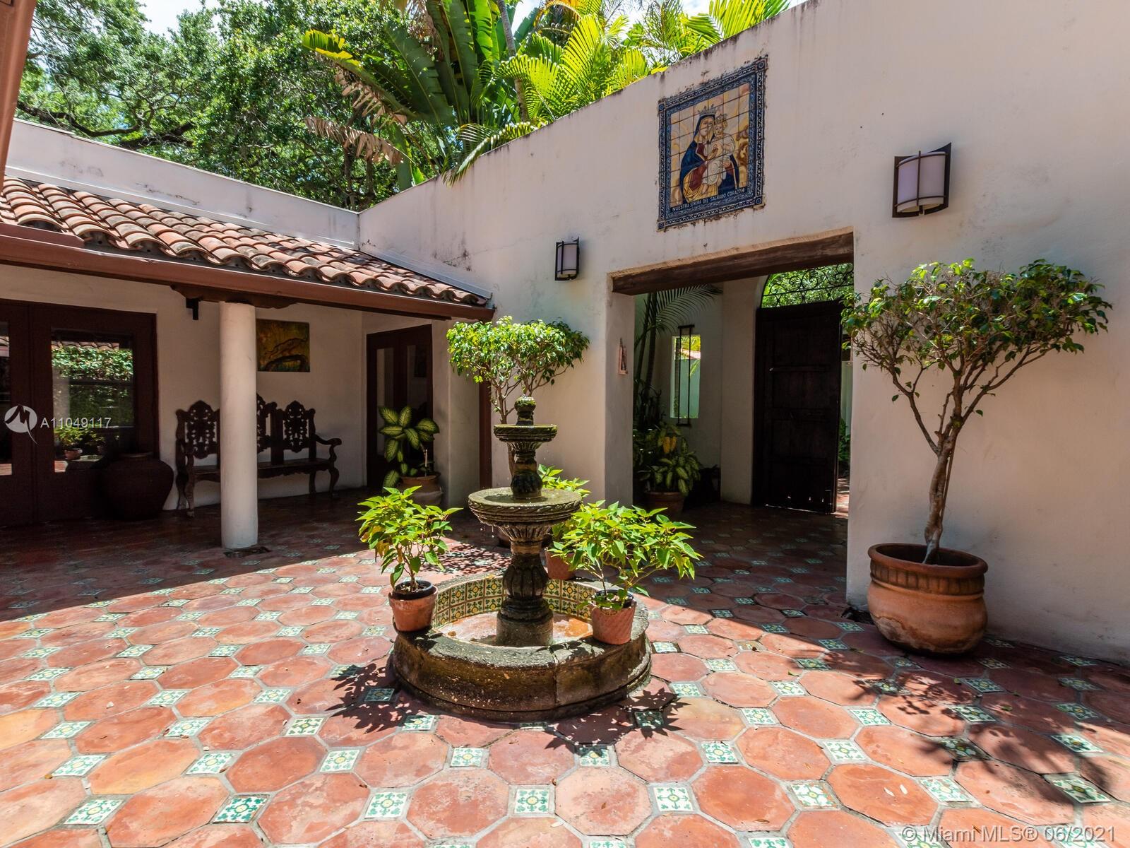 BISCAYNE PARK TERR - Residential