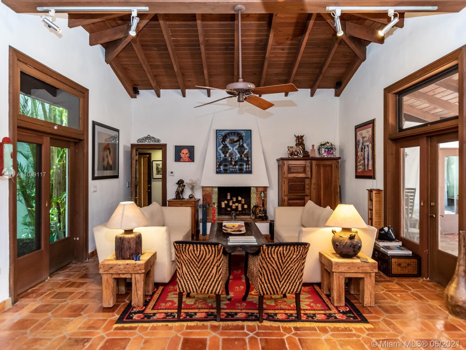 BISCAYNE PARK TERR - Residential