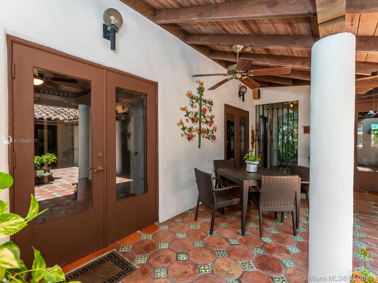 BISCAYNE PARK TERR - Residential