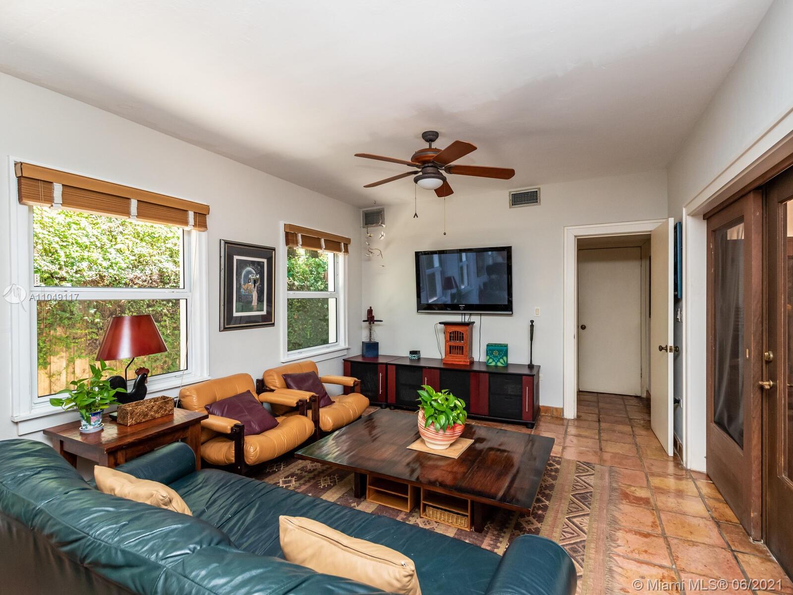 BISCAYNE PARK TERR - Residential