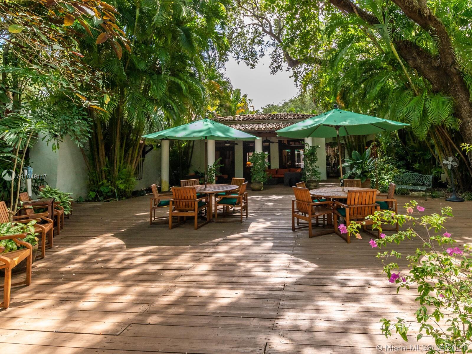 BISCAYNE PARK TERR - Residential