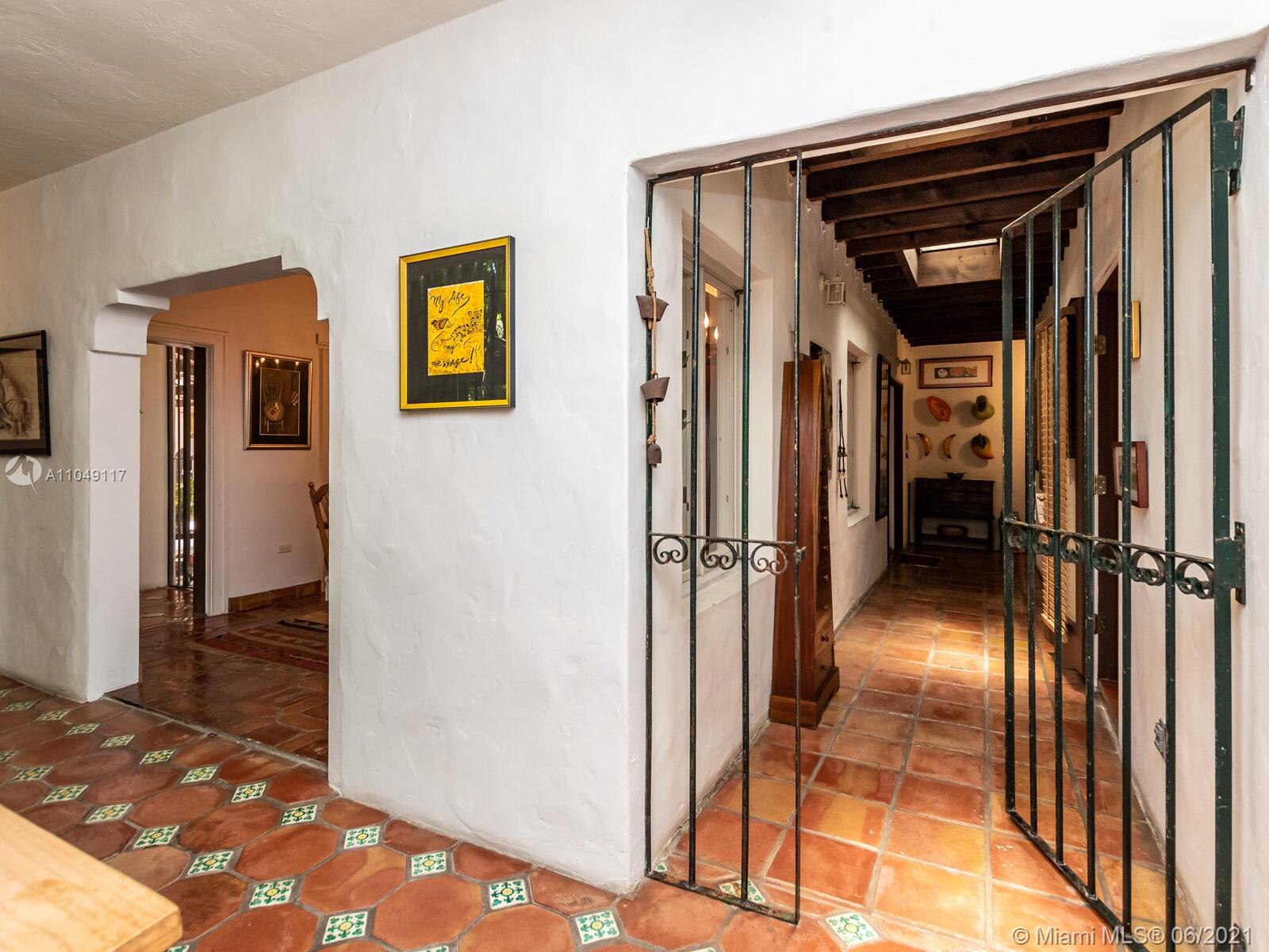 BISCAYNE PARK TERR - Residential