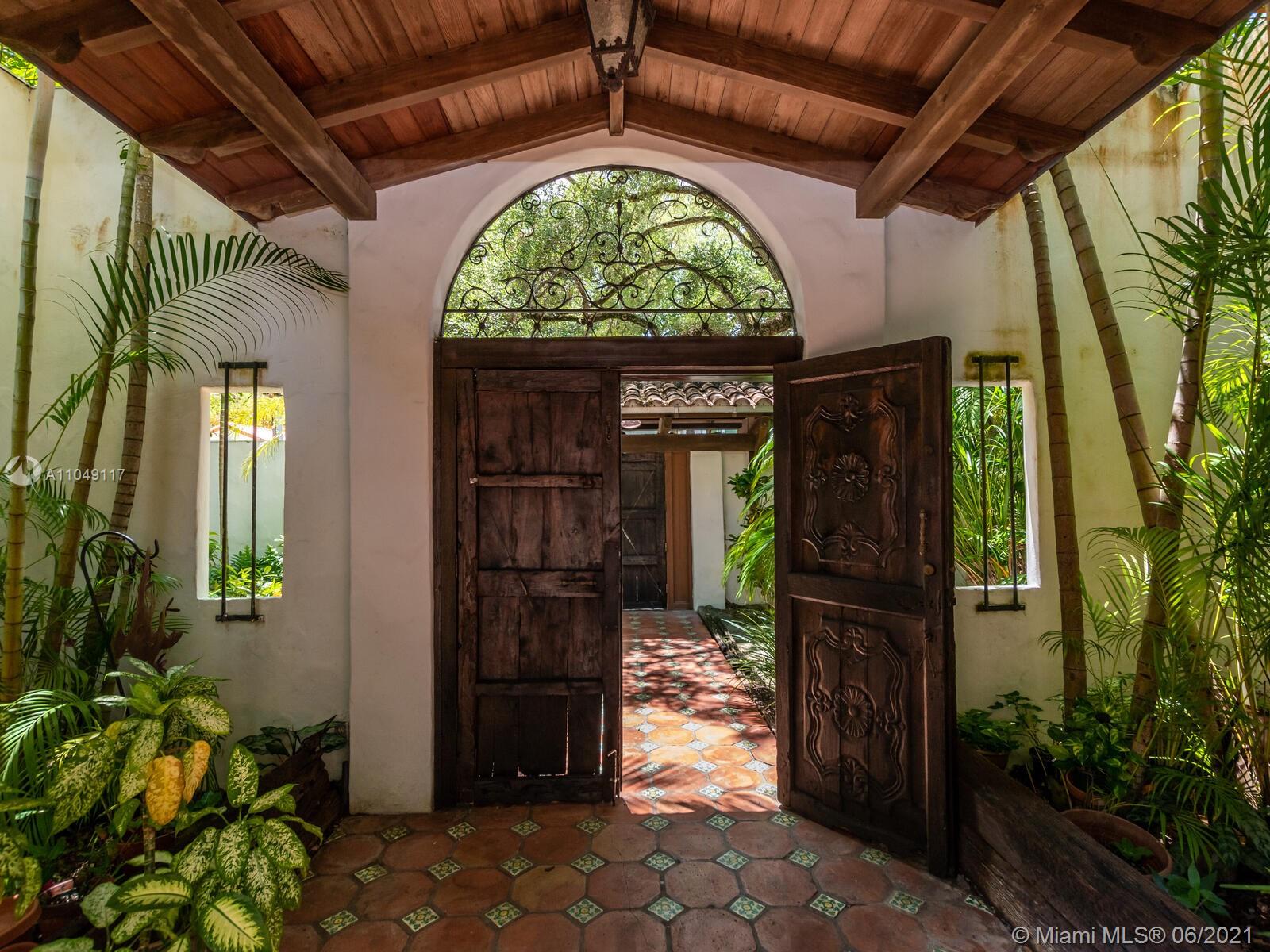 BISCAYNE PARK TERR - Residential