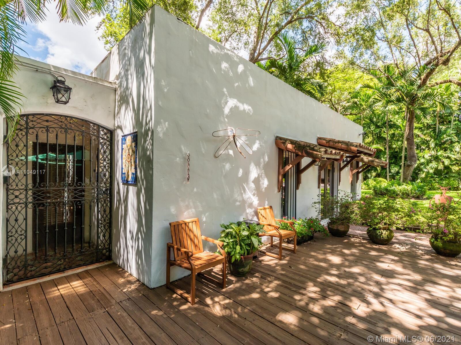 BISCAYNE PARK TERR - Residential