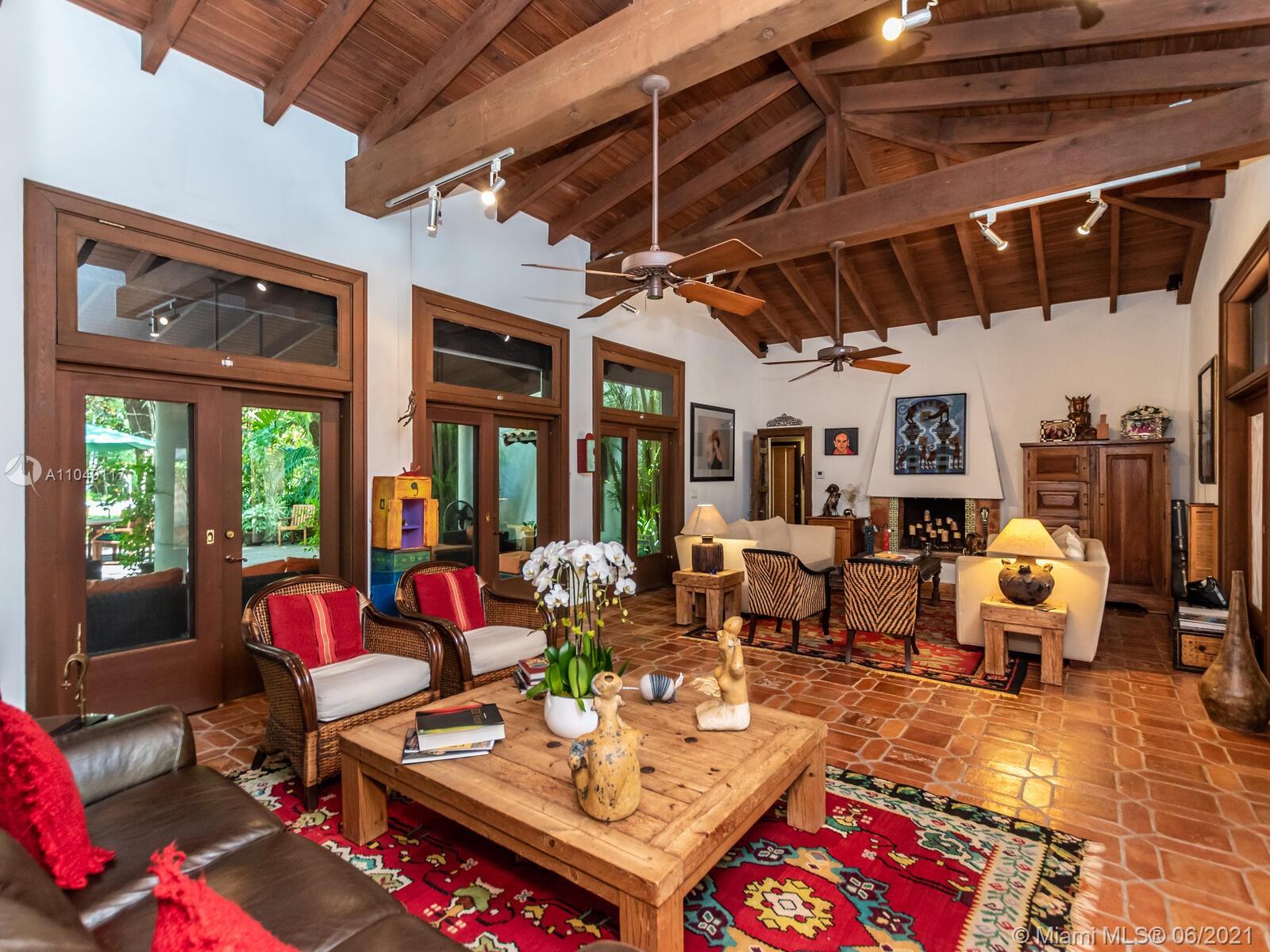 BISCAYNE PARK TERR - Residential