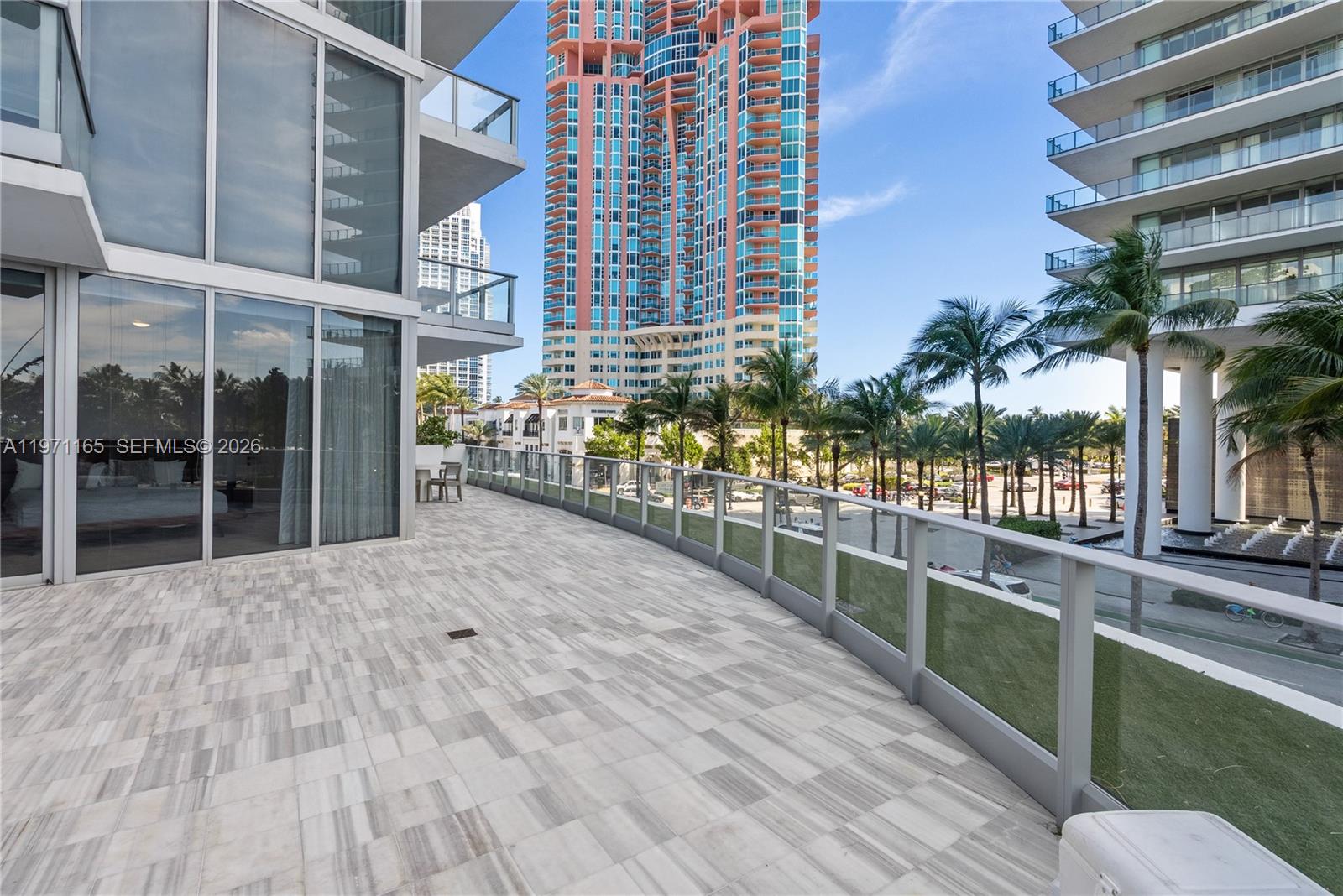MAREA CONDO - Residential