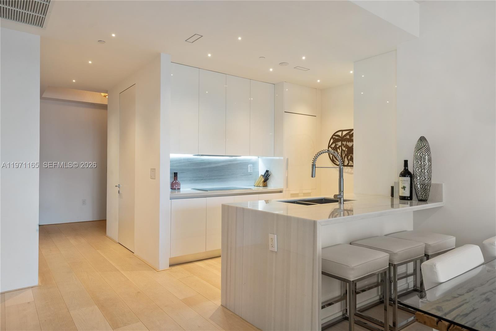 MAREA CONDO - Residential