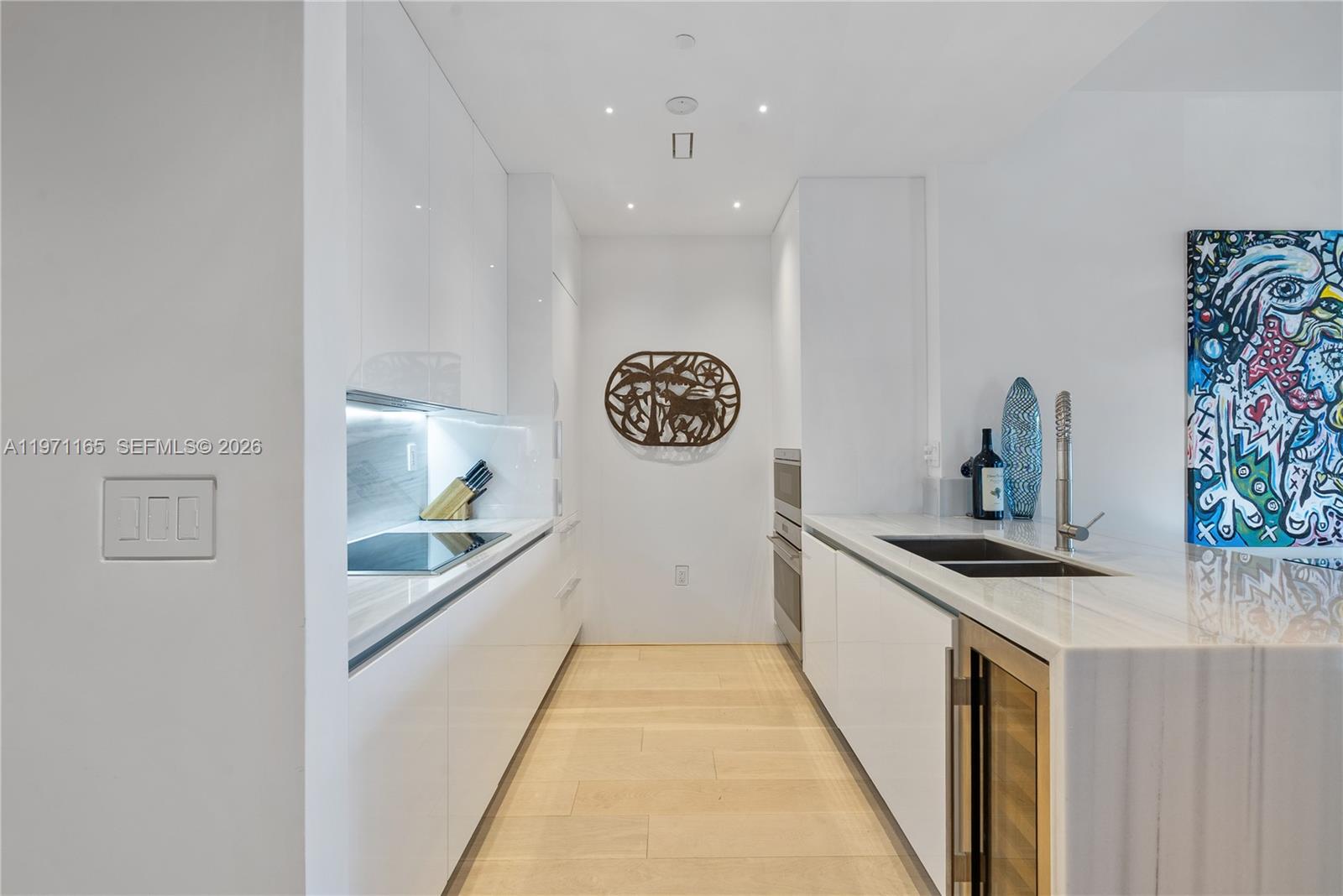 MAREA CONDO - Residential