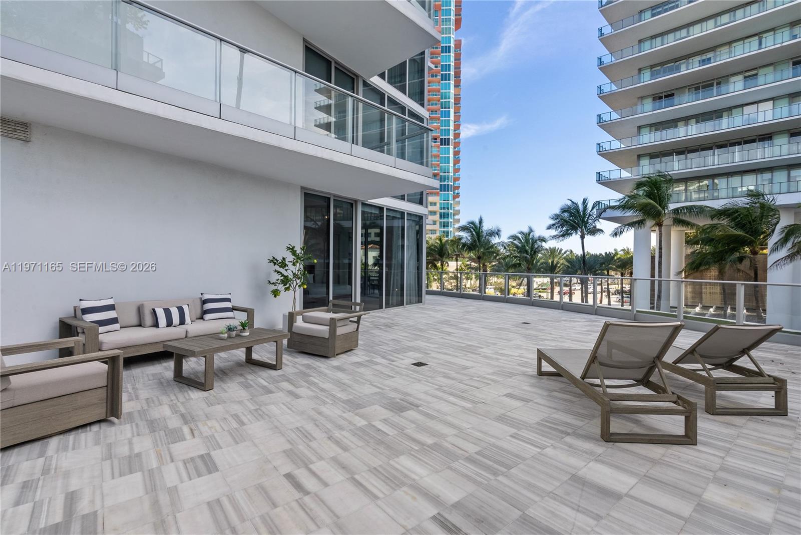 MAREA CONDO - Residential