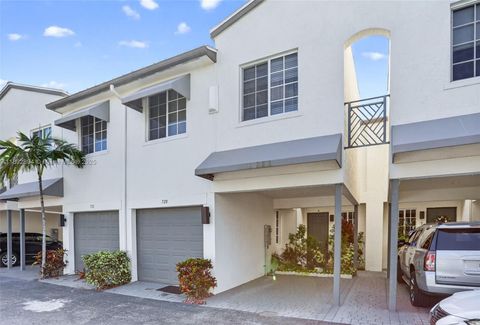 Photo of 728 SE 2nd St, Pompano Beach, FL 33060 (MLS # A11892894)
