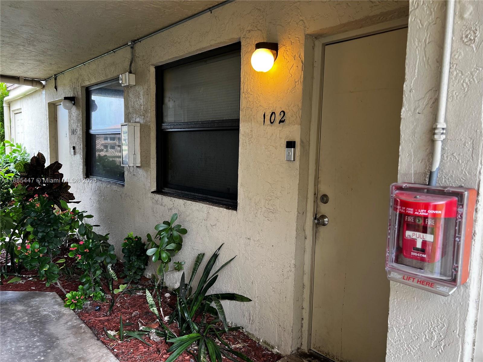 MCARTHUR PARK MISTY LK CO - Residential