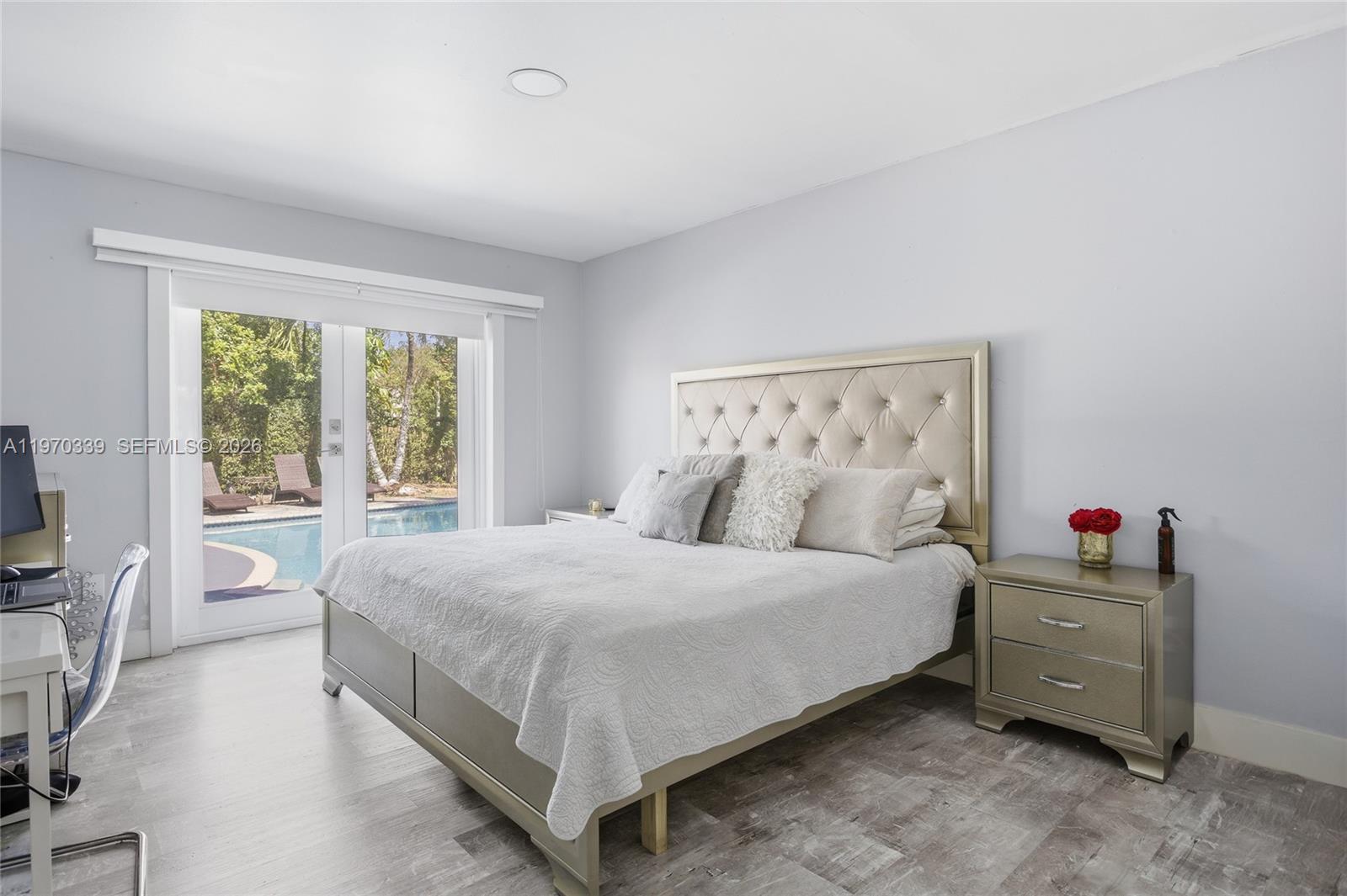 WINSTON PARK UNIT THREE - Residential