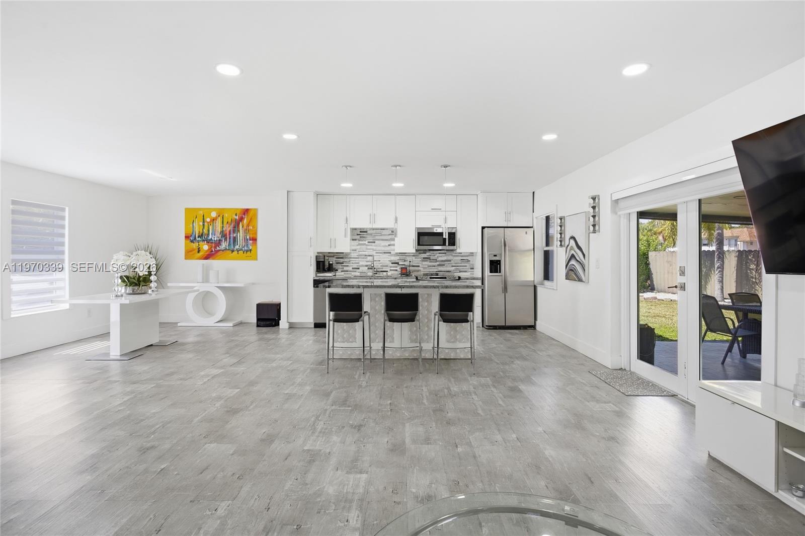 WINSTON PARK UNIT THREE - Residential