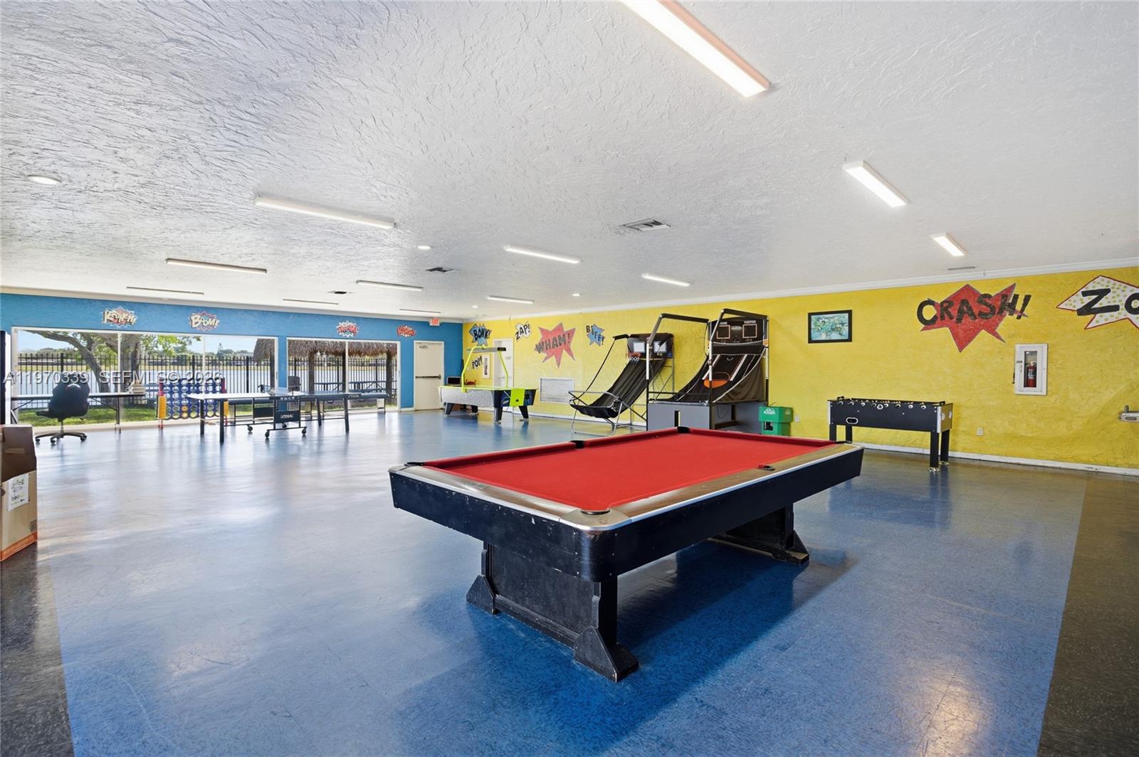 WINSTON PARK UNIT THREE - Residential