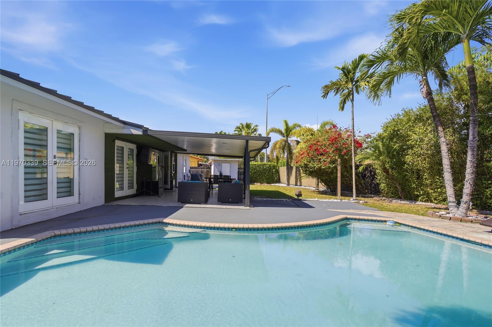 WINSTON PARK UNIT THREE - Residential