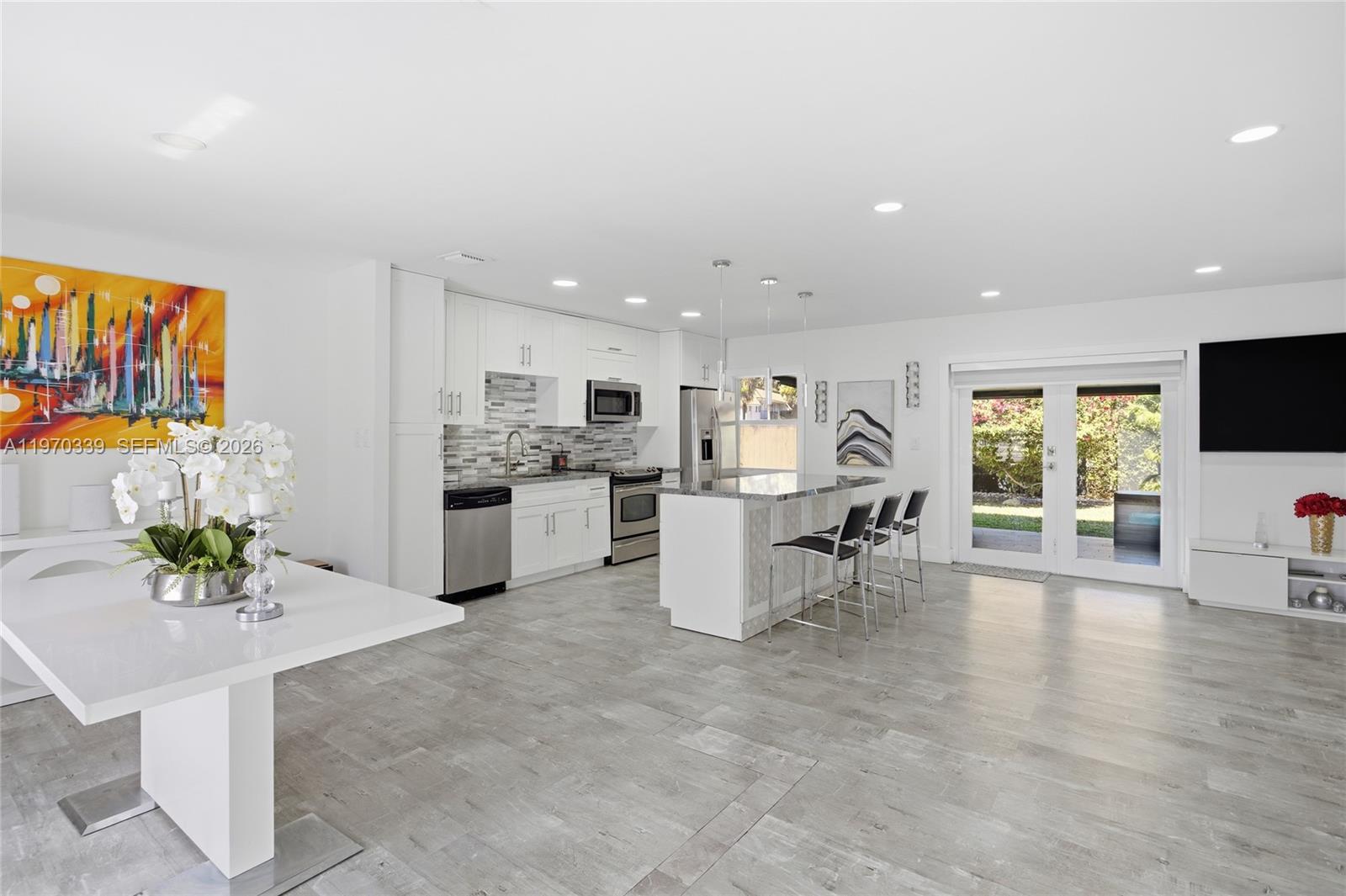 WINSTON PARK UNIT THREE - Residential