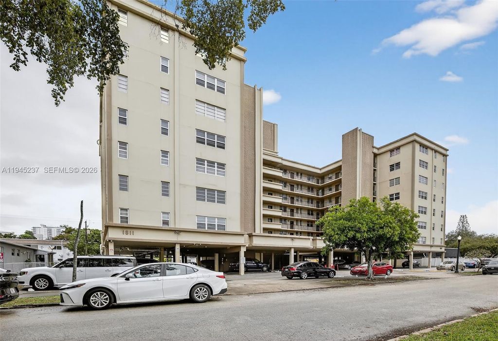 Photo of 1811 Jefferson St #808, Hollywood, FL 33020 (MLS # A11945237)