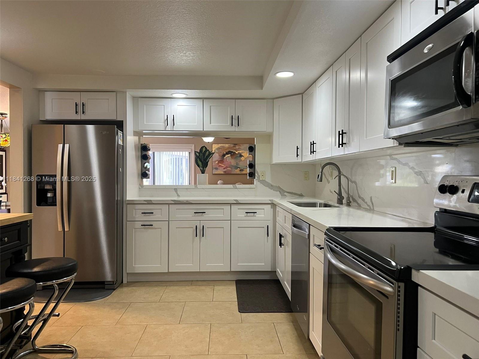 FAIRWAY COVE - Residential Lease