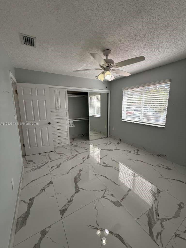 BERKSHIRE SUB 1ST ADDN - Residential Lease