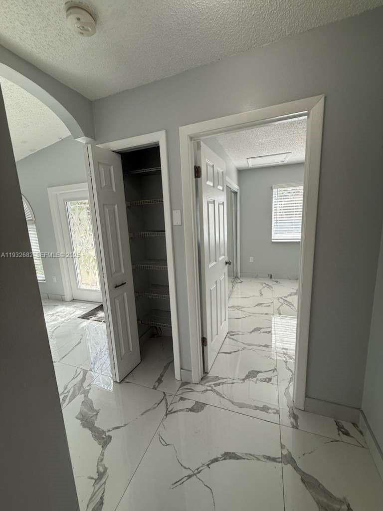 BERKSHIRE SUB 1ST ADDN - Residential Lease